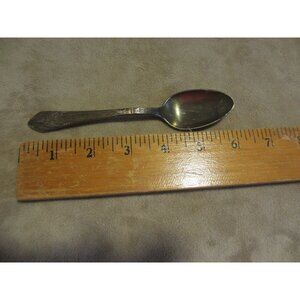 Rogers Bros 1847 IS First Love Silverplate Teaspoon With Intricate Handle Desig